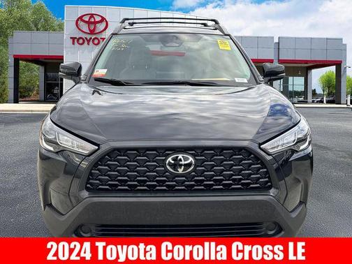 2024 Toyota Corolla Cross LE