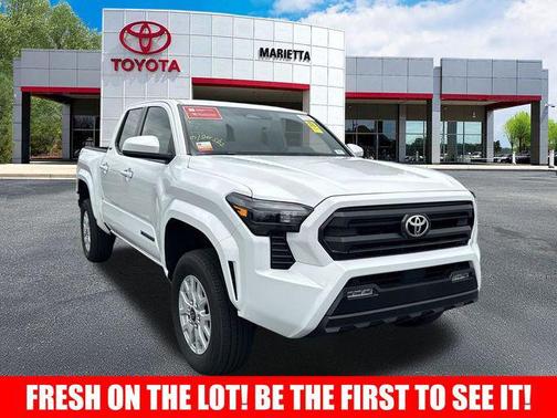 Ice Cap 2024 Toyota Tacoma SR5