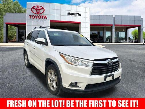 2016 Toyota Highlander Limited Platinum