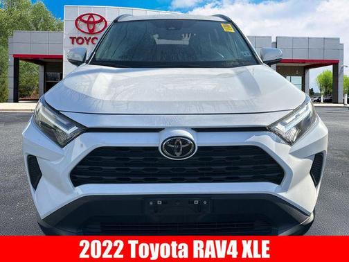 2022 Toyota RAV4 XLE