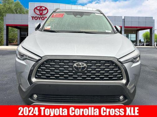 2024 Toyota Corolla Cross XLE