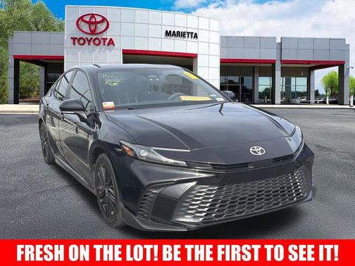 Midnight Black Metallic 2025 Toyota Camry SE