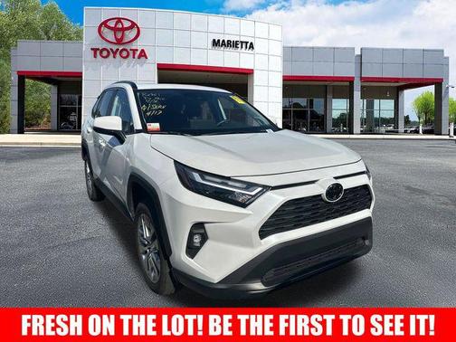 Wind Chill Pearl 2024 Toyota RAV4 XLE Premium