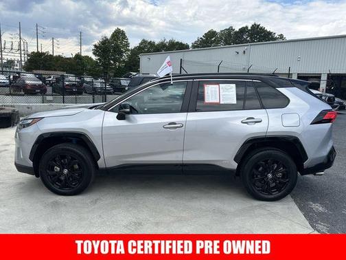 2024 Toyota RAV4 Hybrid SE