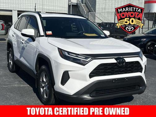 2022 Toyota RAV4 XLE