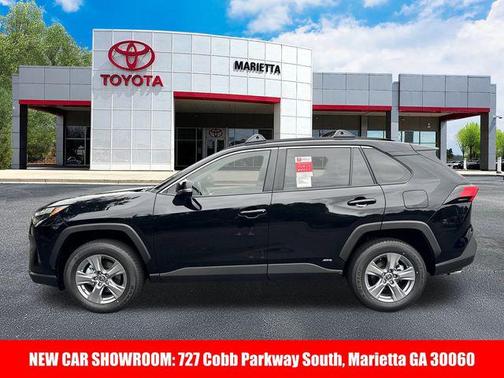 2025 Toyota RAV4 Hybrid XLE