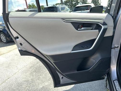 2023 Toyota RAV4 Hybrid Limited