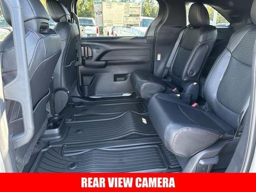 2025 Toyota Sienna XSE 7 Passenger