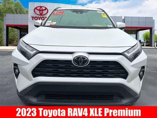 2023 Toyota RAV4 XLE Premium
