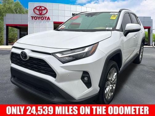 2023 Toyota RAV4 XLE Premium