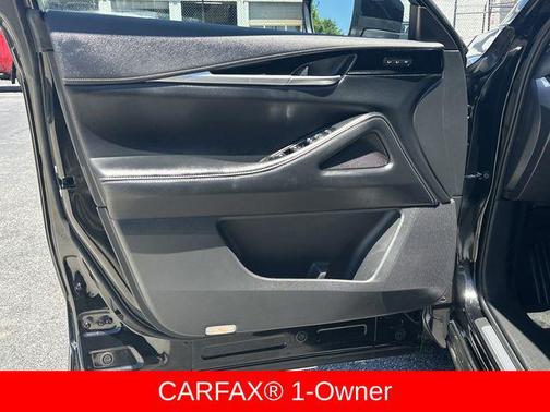 Mineral Black 2025 INFINITI QX60 Pure