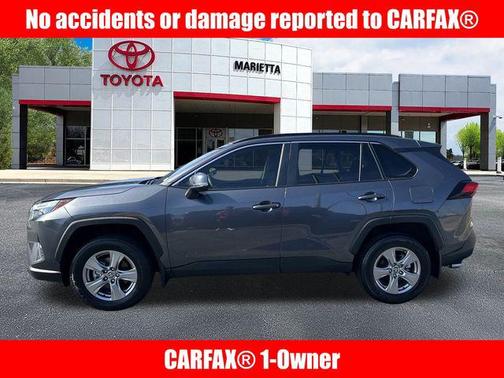 2025 Toyota RAV4 XLE