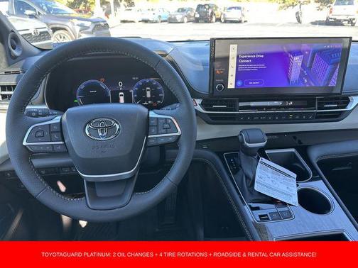 2025 Toyota Sienna Platinum 7 Passenger