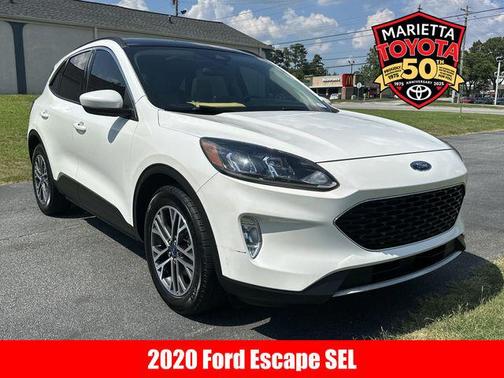 2020 Ford Escape SEL