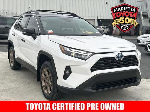2024 Toyota RAV4 Hybrid SE