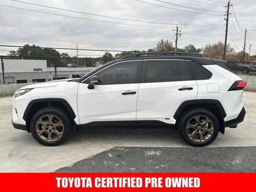 2024 Toyota RAV4 Hybrid SE