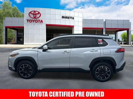 2024 Toyota Corolla Cross LE