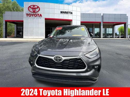 2024 Toyota Highlander LE