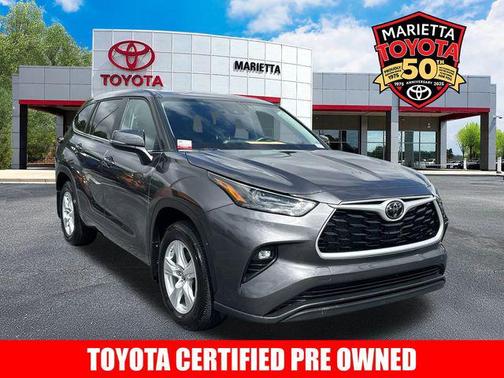 2024 Toyota Highlander LE
