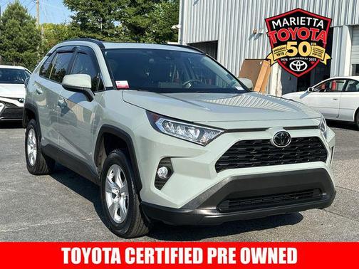 2021 Toyota RAV4 XLE