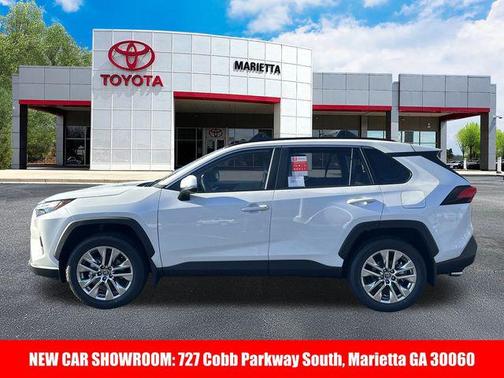 2025 Toyota RAV4 XLE Premium