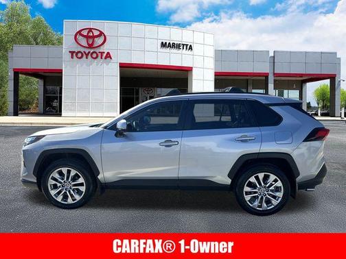 2025 Toyota RAV4 XLE Premium