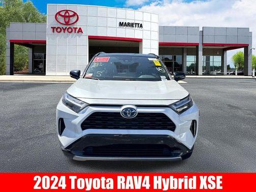 2024 Toyota RAV4 Hybrid SE