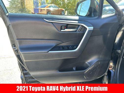 2021 Toyota RAV4 Hybrid XLE Premium