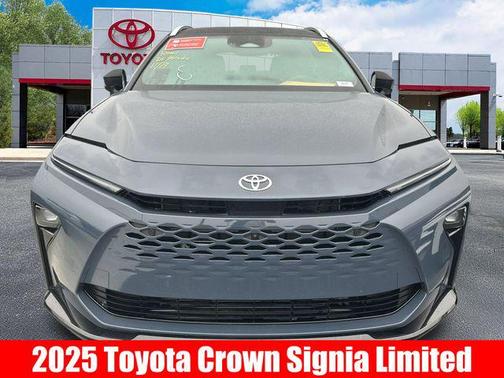 2025 Toyota Crown Signia Limited