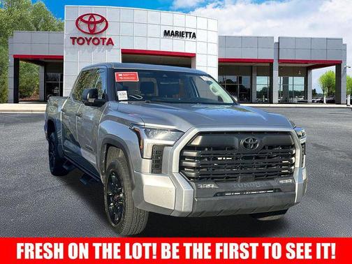 2022 Toyota Tundra SR5