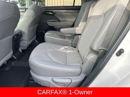 2022 Toyota Highlander Limited