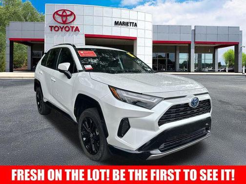 2023 Toyota RAV4 Hybrid SE