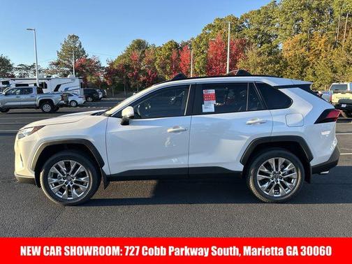 2025 Toyota RAV4 XLE Premium