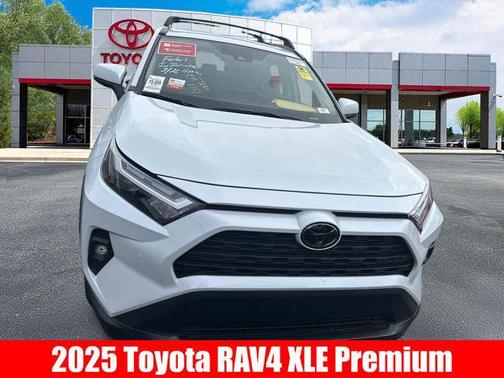 2025 Toyota RAV4 XLE Premium