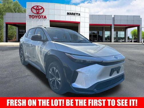 2025 Toyota bZ4X XLE