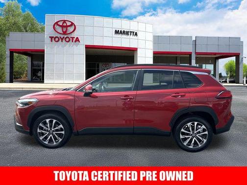 2024 Toyota Corolla Cross XLE