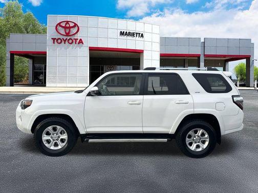 2020 Toyota 4Runner SR5