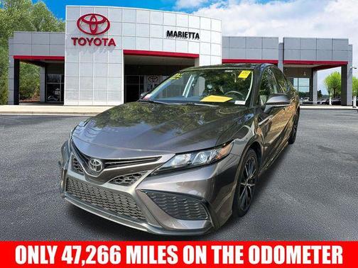 2023 Toyota Camry SE