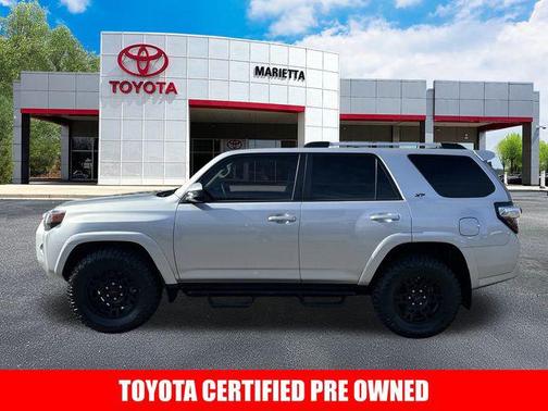 2022 Toyota 4Runner SR5