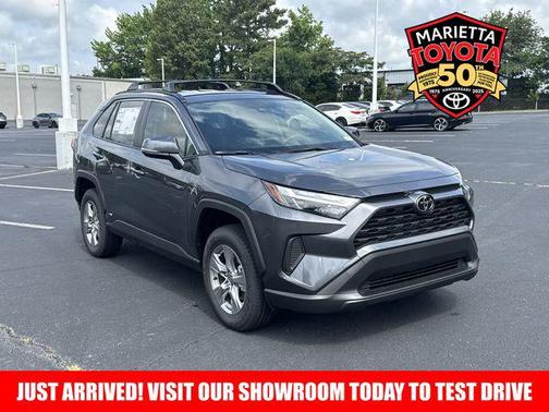 2025 Toyota RAV4 Hybrid LE