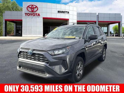 2022 Toyota RAV4 Hybrid LE