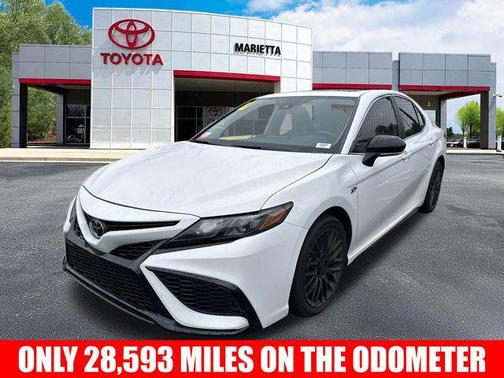 2024 Toyota Camry SE