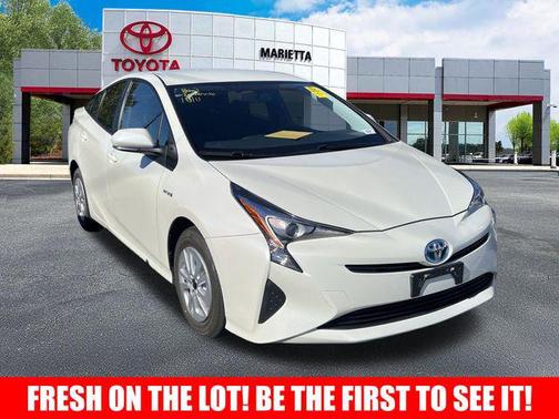 2016 Toyota Prius Two