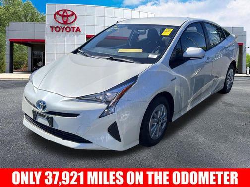 2016 Toyota Prius Two