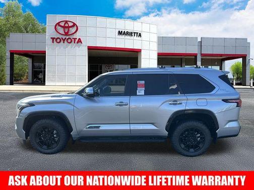 2025 Toyota Sequoia Base