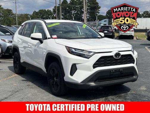 2024 Toyota RAV4 XLE