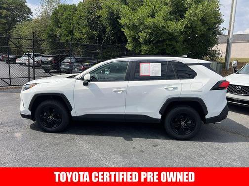 2024 Toyota RAV4 XLE