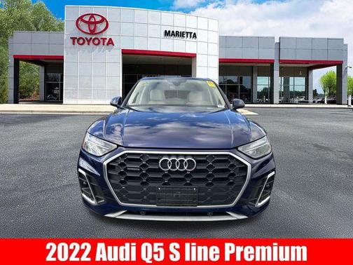 2022 Audi Q5 45 S line Premium
