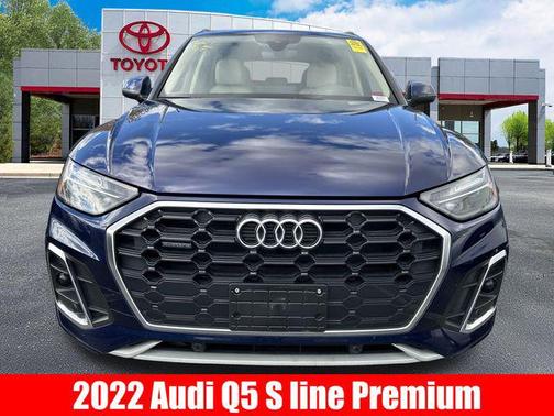 2022 Audi Q5 45 S line Premium