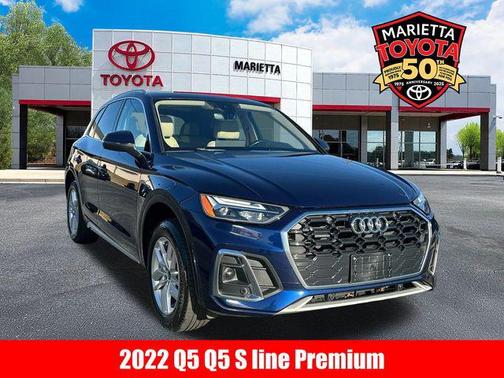 2022 Audi Q5 45 S line Premium